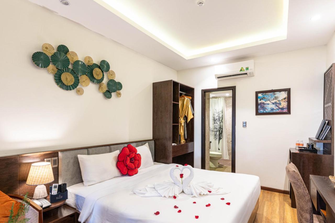 Hoang Trinh Hotel Hội An Buitenkant foto