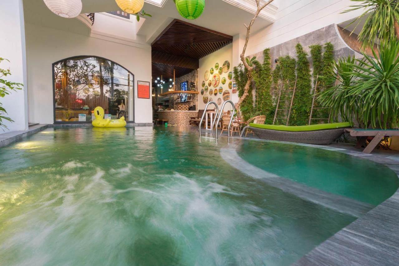Hoang Trinh Hotel Hội An Buitenkant foto