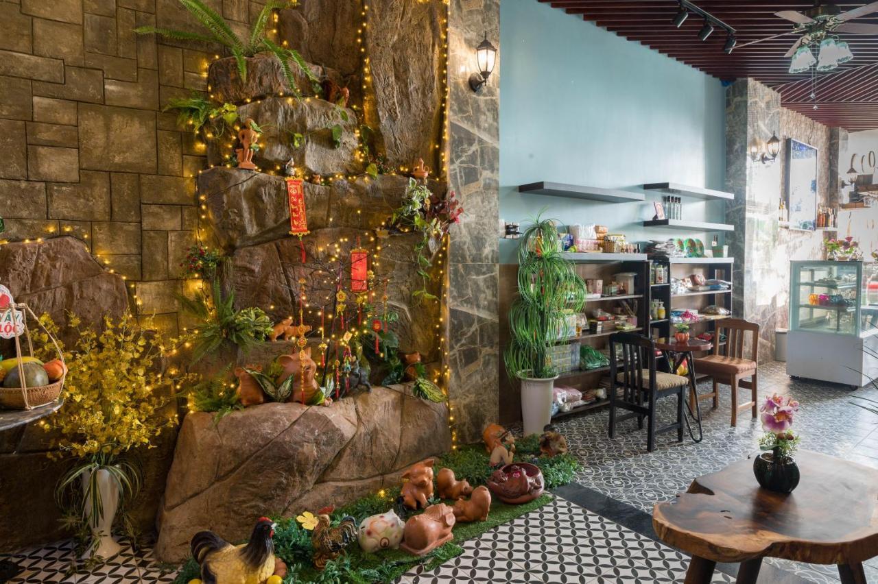 Hoang Trinh Hotel Hội An Buitenkant foto